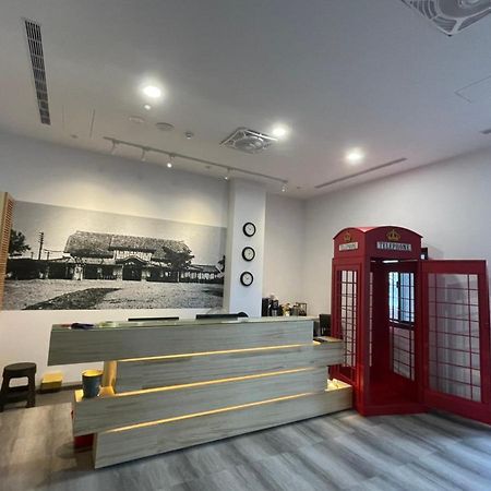 One Night Hostel Yilan Екстериор снимка